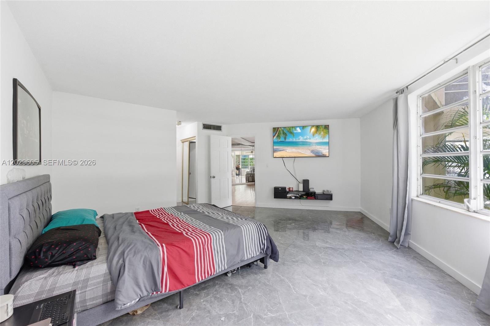 Ver detalles C217 2 / 2 1789 sq. ft. $ 2026-06-02 0 foto