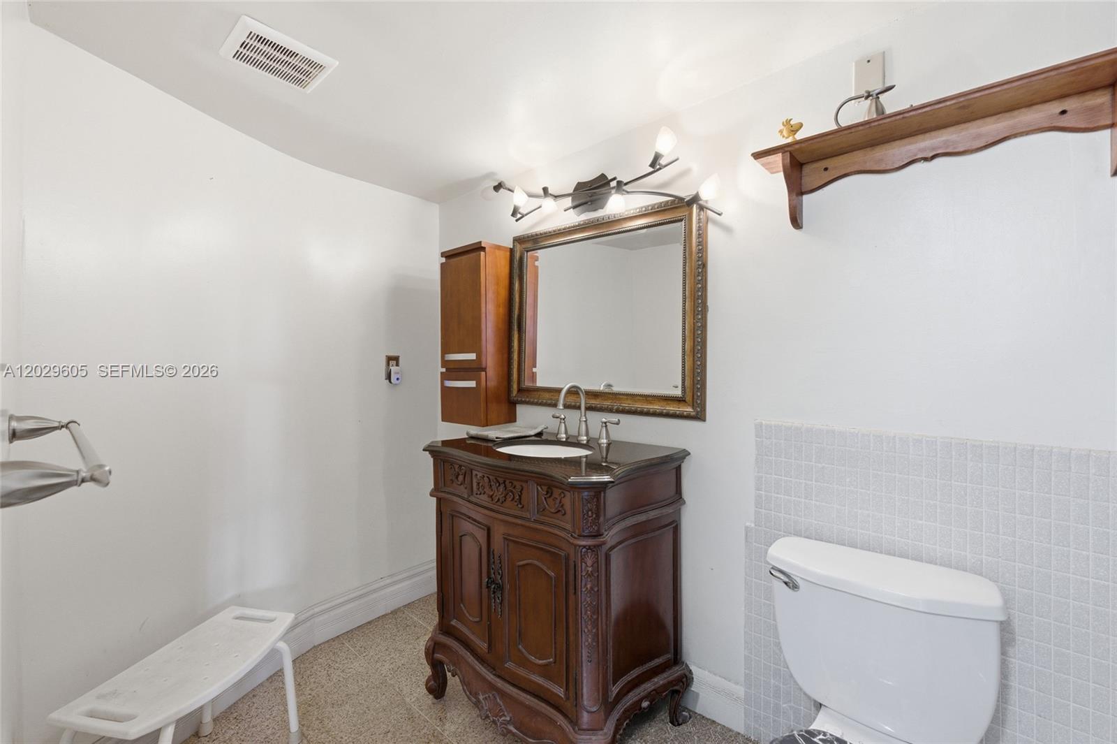 Ver detalles C217 2 / 2 1789 sq. ft. $ 2026-06-02 0 foto