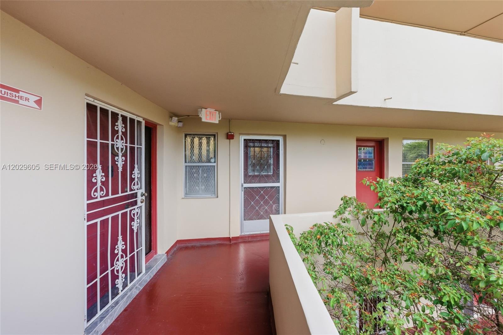 Ver detalles C217 2 / 2 1789 sq. ft. $ 2026-06-02 0 foto