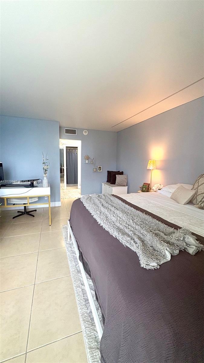 703 2 / 2 1331 sq. ft. $ 2026-06-02 0 Photo