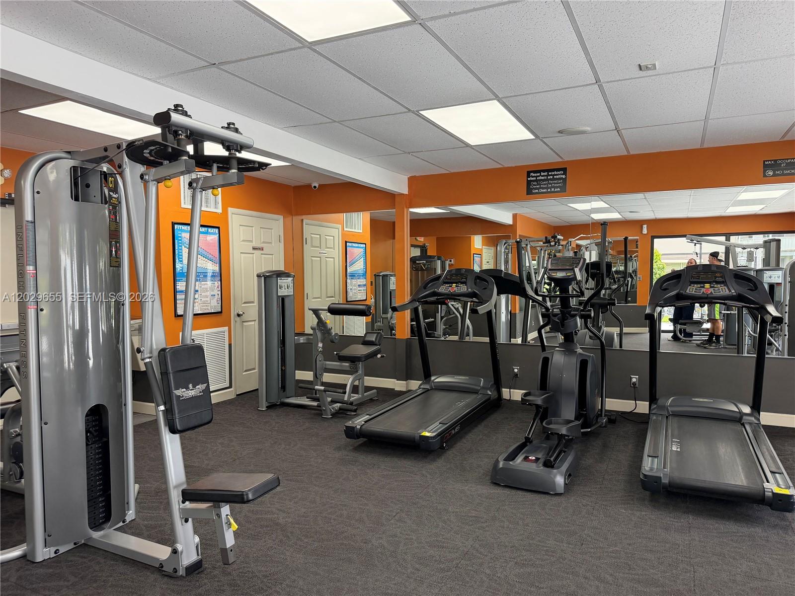 111 2 / 2 961 sq. ft. $ 2026-06-02 0 foto