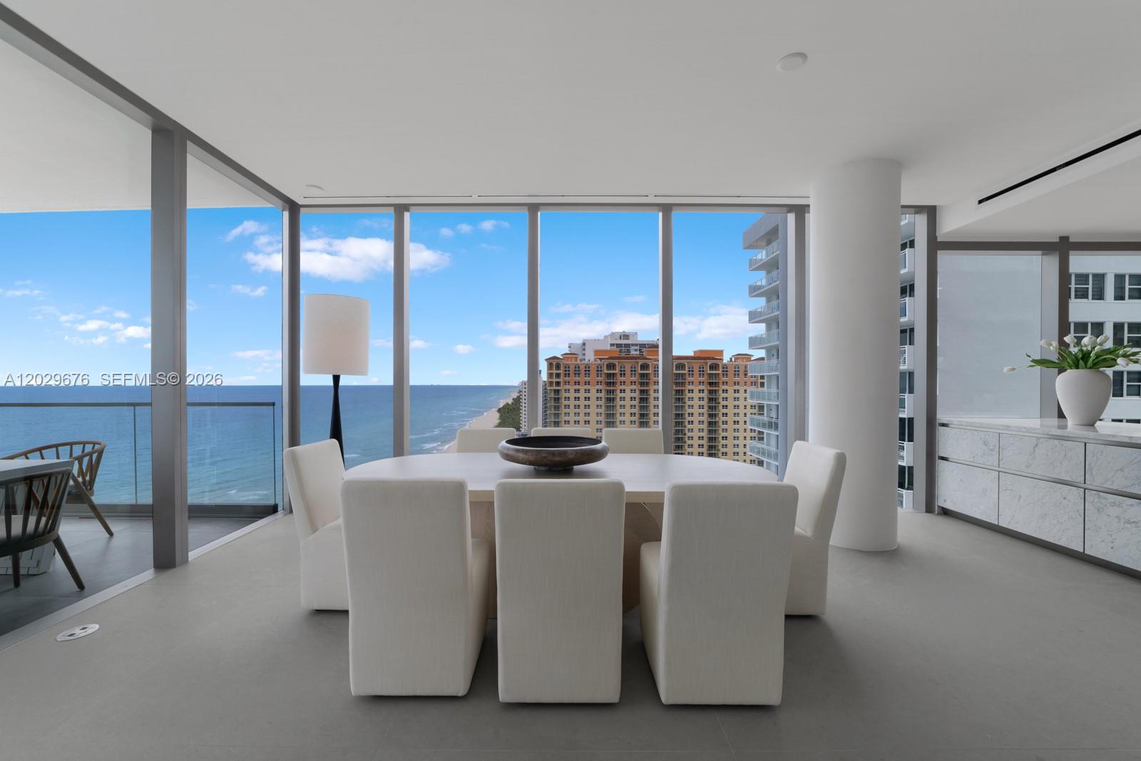 Ver detalles 15B 3 / 4 2913 sq. ft. $ 2026-06-02 0 foto