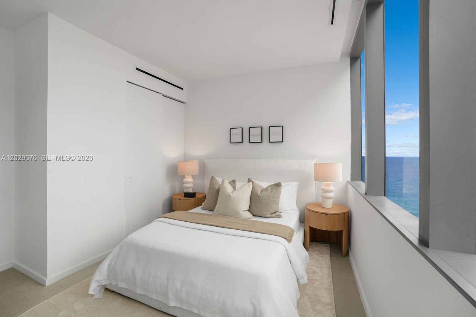 Ver detalles 15B 3 / 4 2913 sq. ft. $ 2026-06-02 0 foto