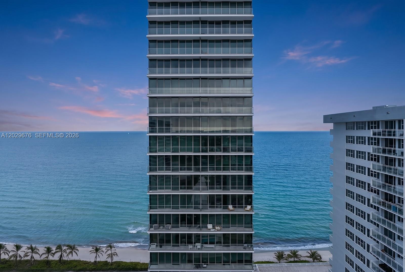 Ver detalles 15B 3 / 4 2913 sq. ft. $ 2026-06-02 0 foto