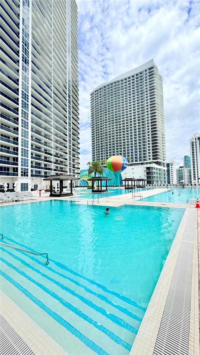 See details 3708 2 / 2 1458 sq. ft. $ 2026-06-02 0 Photo
