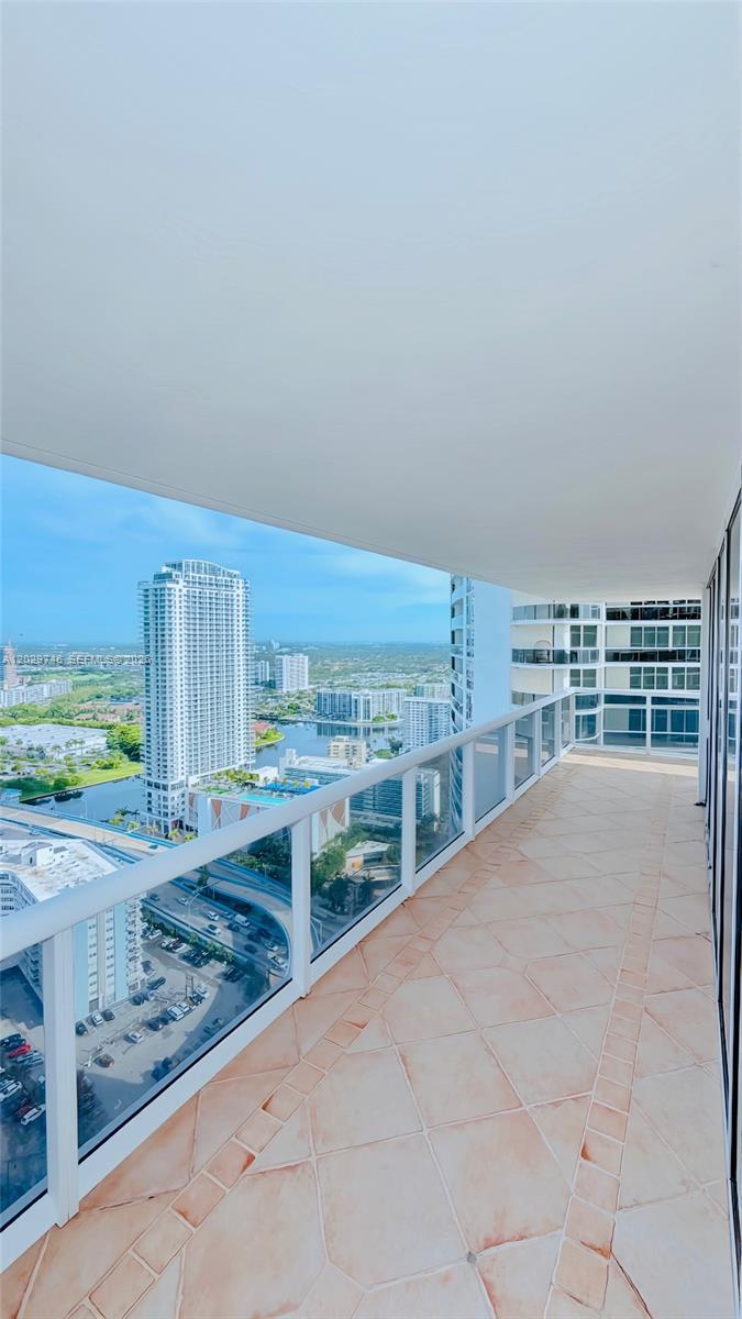 See details 3708 2 / 2 1458 sq. ft. $ 2026-06-02 0 Photo
