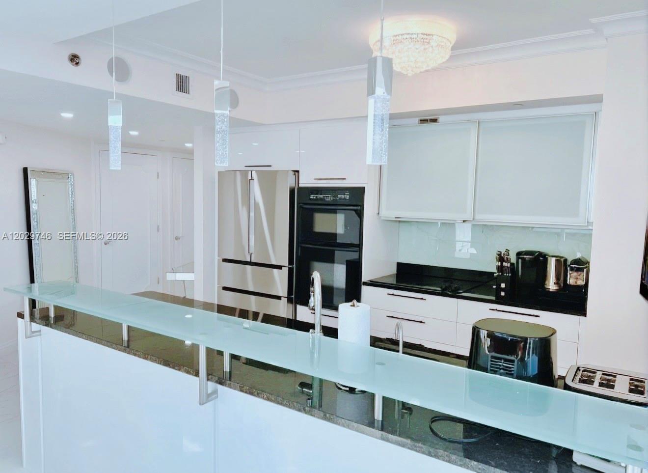 See details 3708 2 / 2 1458 sq. ft. $ 2026-06-02 0 Photo