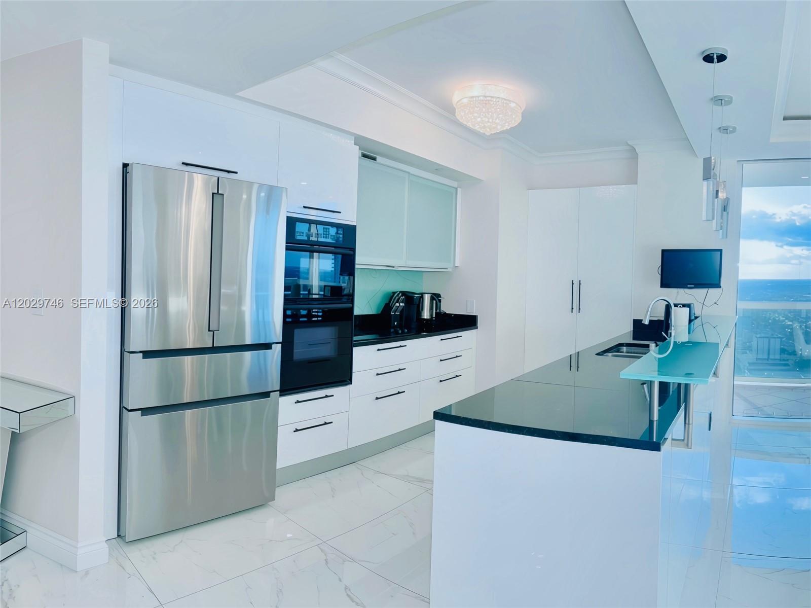 See details 3708 2 / 2 1458 sq. ft. $ 2026-06-02 0 Photo
