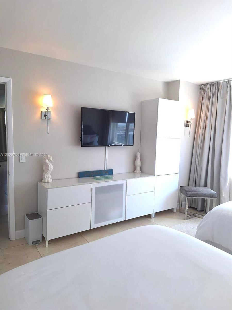 Photo of 2201 Ocean Dr #2001, Hollywood, Florida, 33019 -