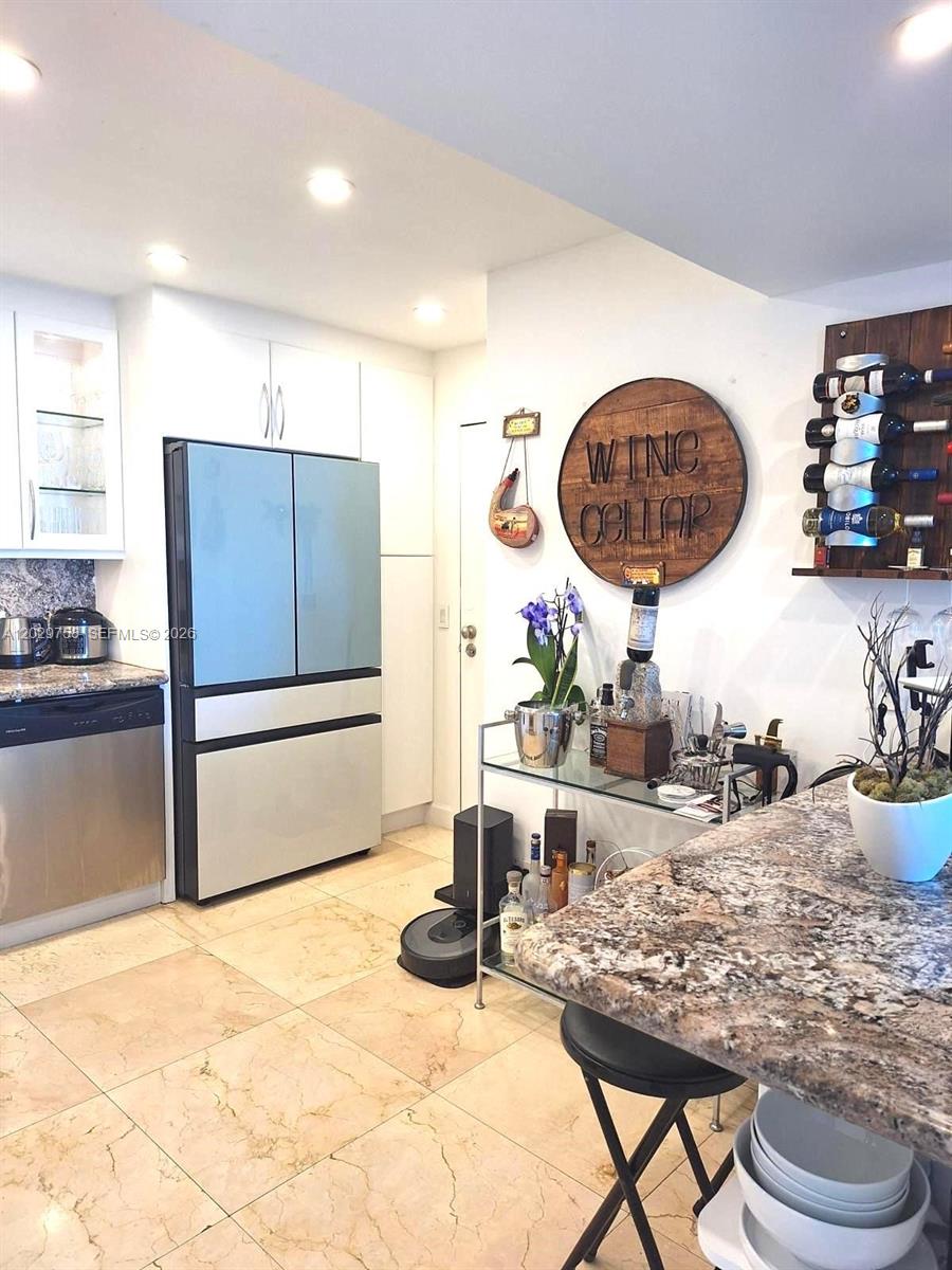 Photo of 2201 Ocean Dr #2001, Hollywood, Florida, 33019 -