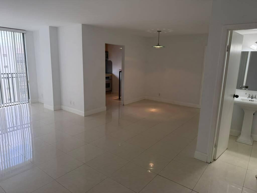 Photo of 17021 Bay #Apt 921, Sunny Isles Beach, Florida, 33160 - WhatsApp Image 2026-06-01 at 3.34.35 PM