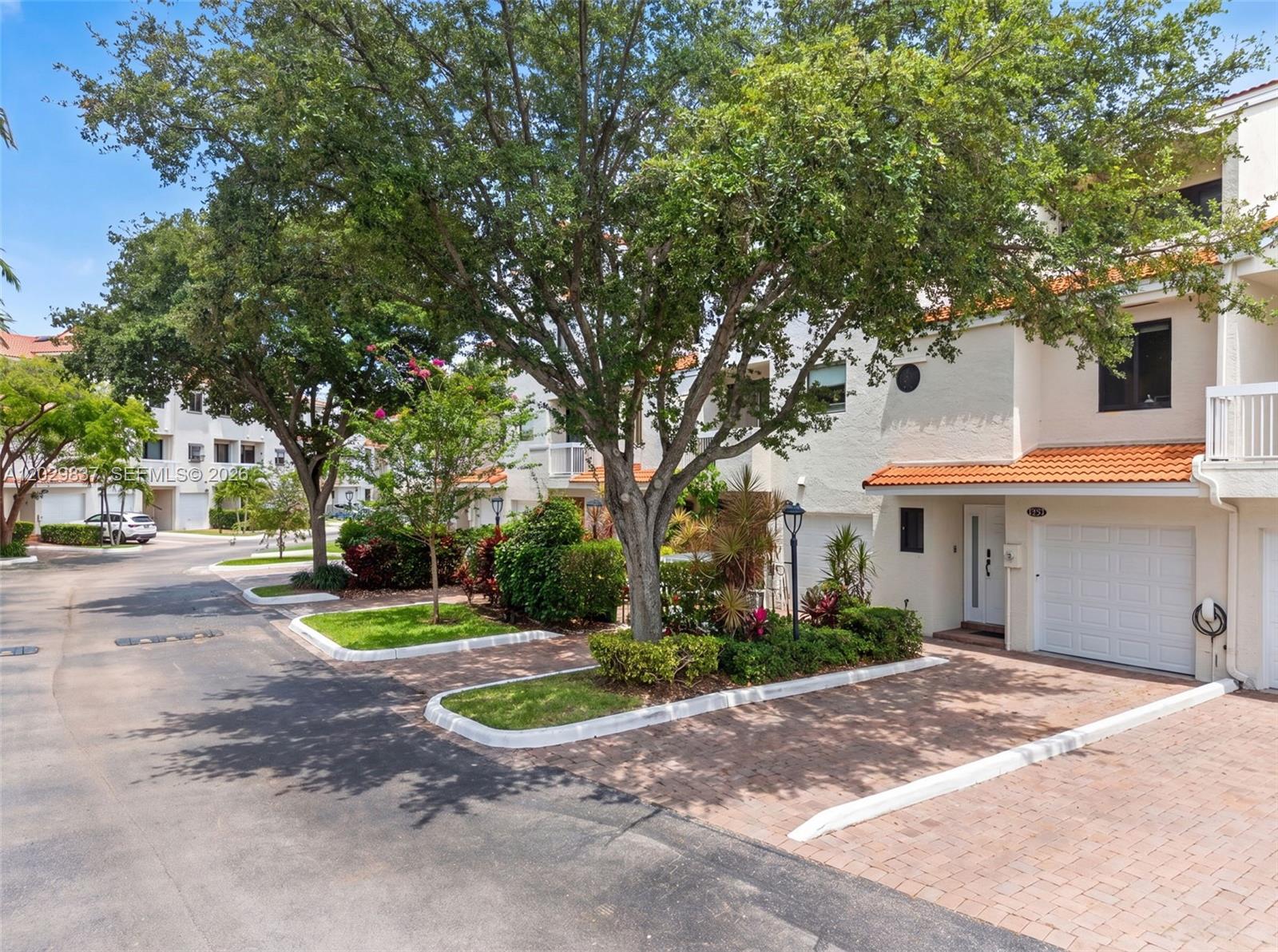 Photo of 21388 Marina Cove Cir  #16-G, Aventura, Florida, 33180 - 