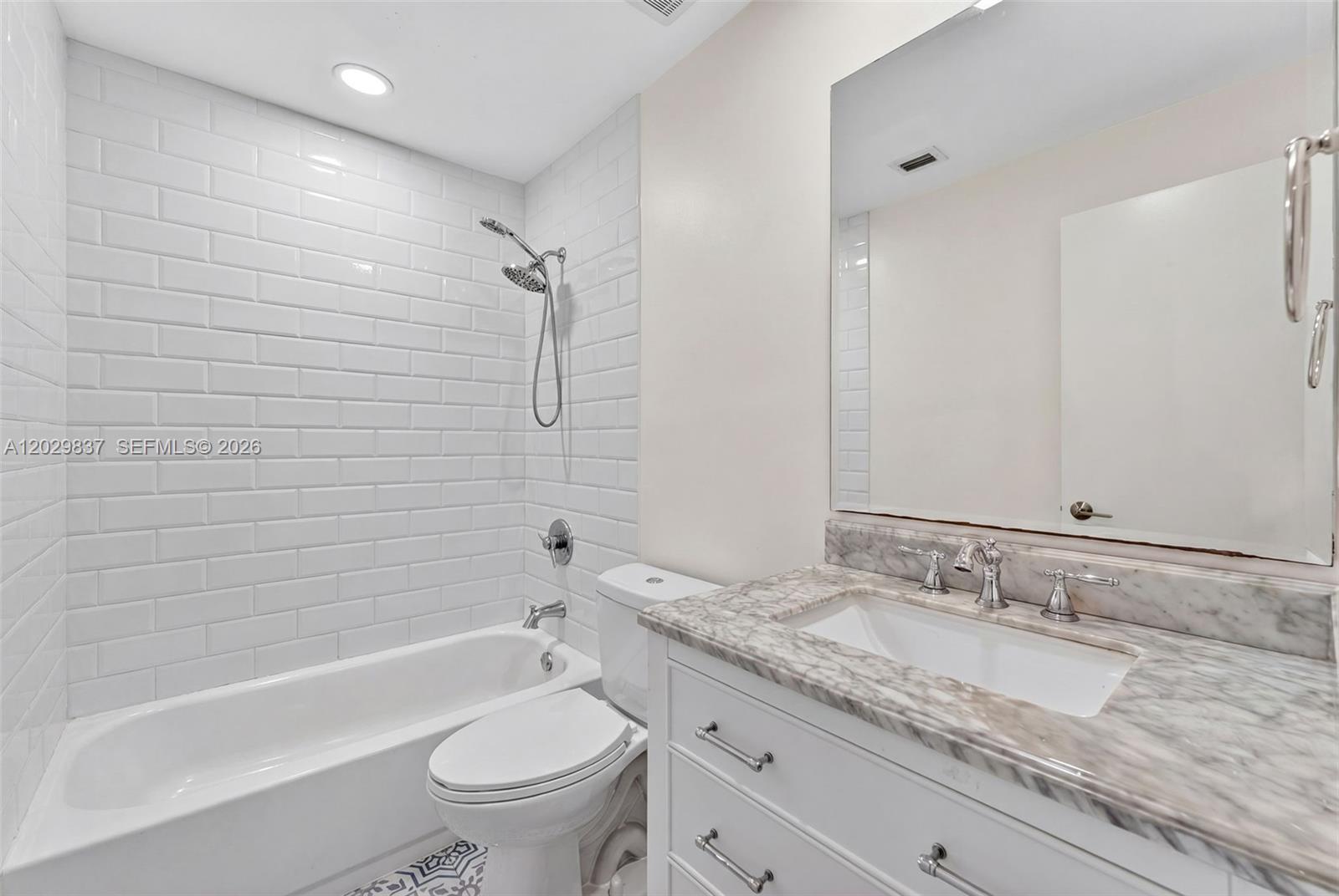 Photo of 21388 Marina Cove Cir  #16-G, Aventura, Florida, 33180 - 