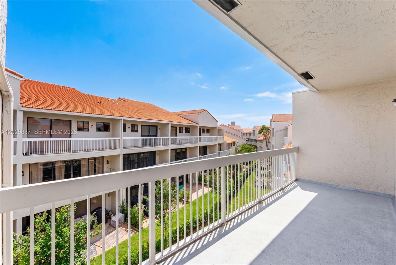 Photo of 21388 Marina Cove Cir  #16-G, Aventura, Florida, 33180 - 
