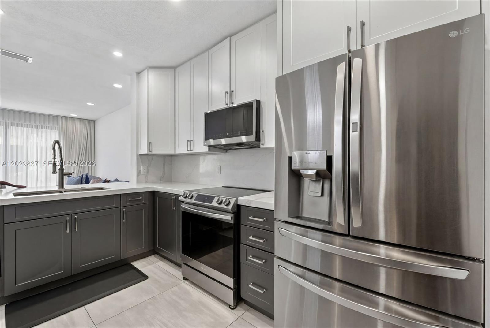 Photo of 21388 Marina Cove Cir  #16-G, Aventura, Florida, 33180 - 