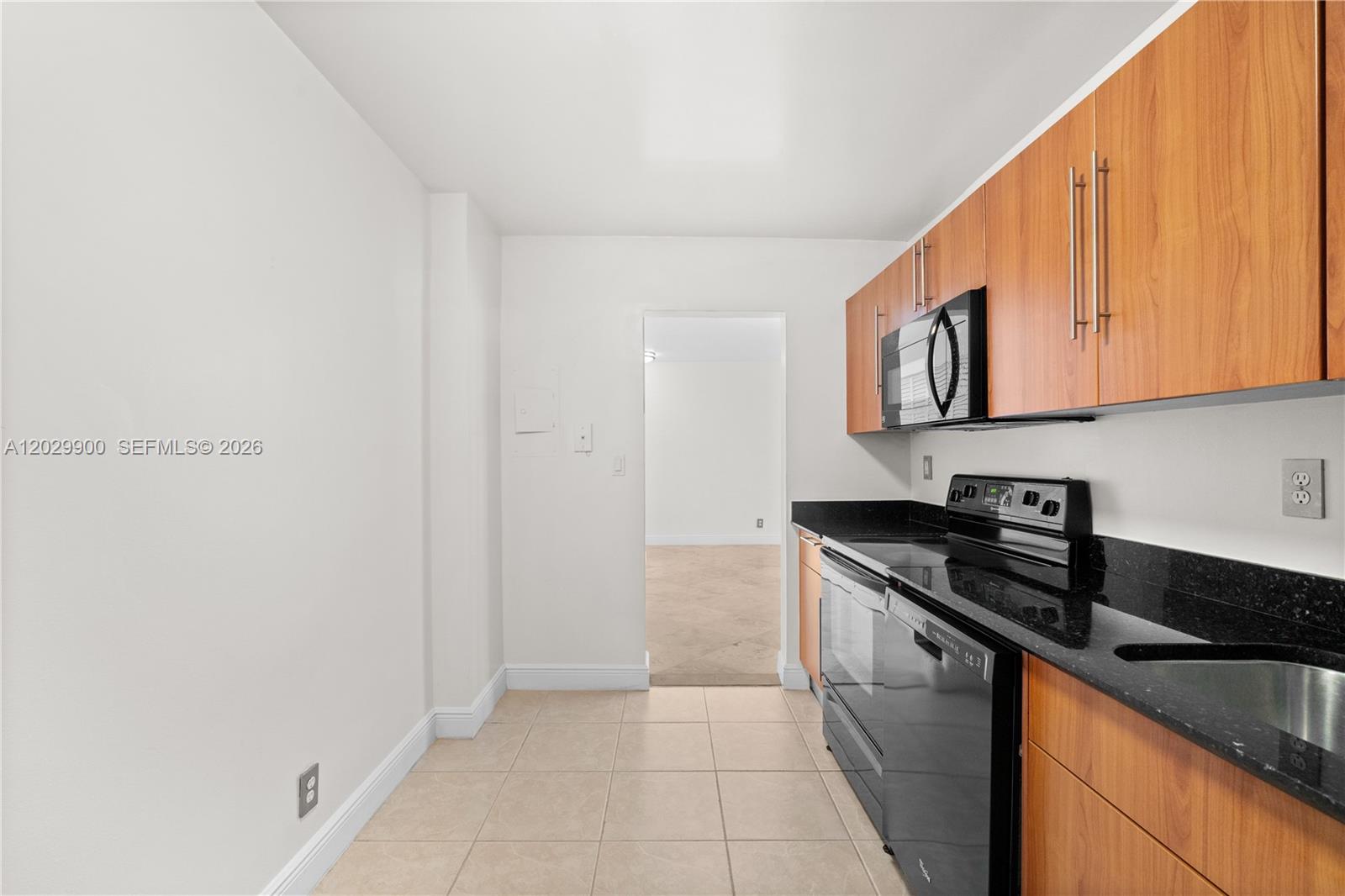 Photo of 3001 Ocean Dr  #1439, Hollywood, Florida, 33019 - 
