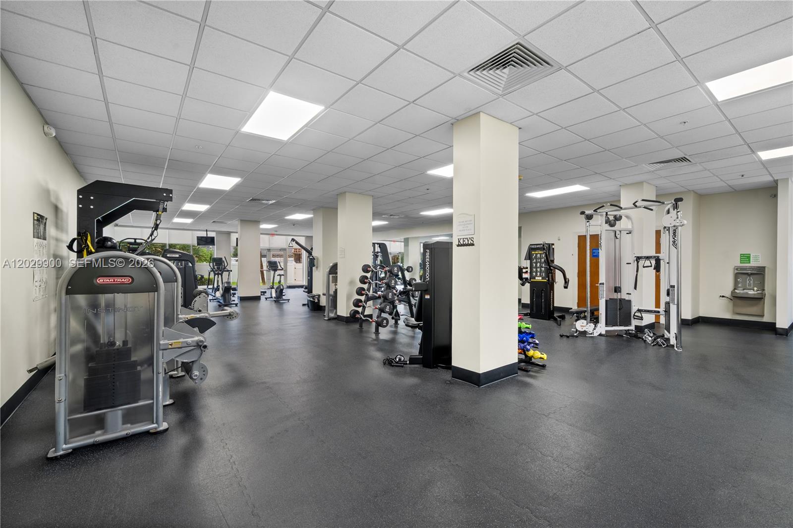 Photo of 3001 Ocean Dr  #1439, Hollywood, Florida, 33019 - 