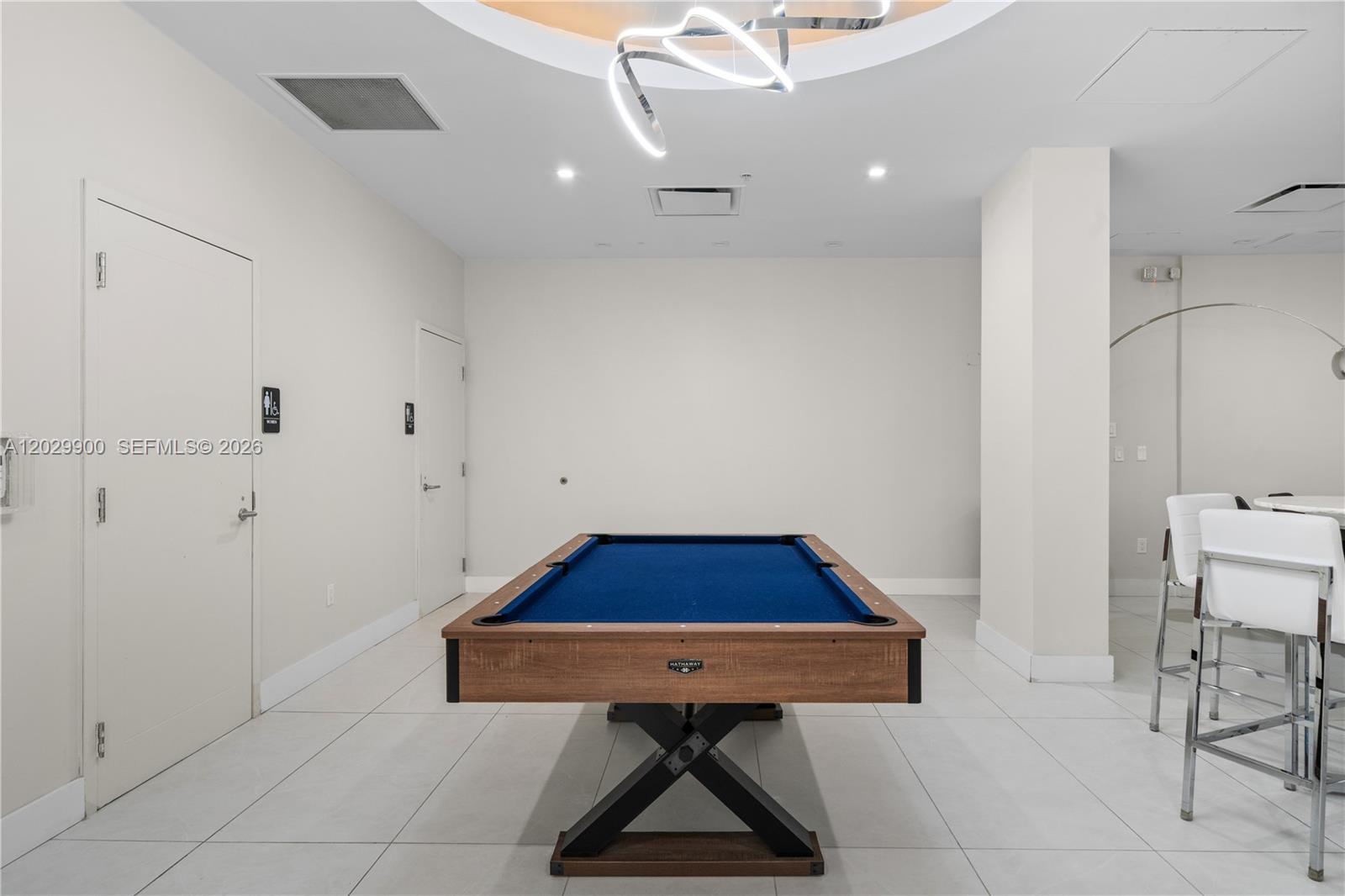Photo of 3001 Ocean Dr  #1439, Hollywood, Florida, 33019 - 
