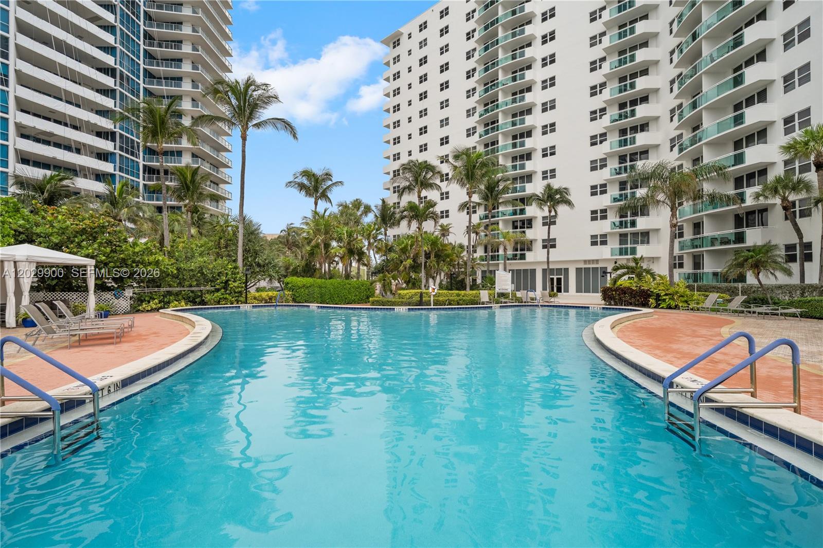 Photo of 3001 Ocean Dr  #1439, Hollywood, Florida, 33019 - 