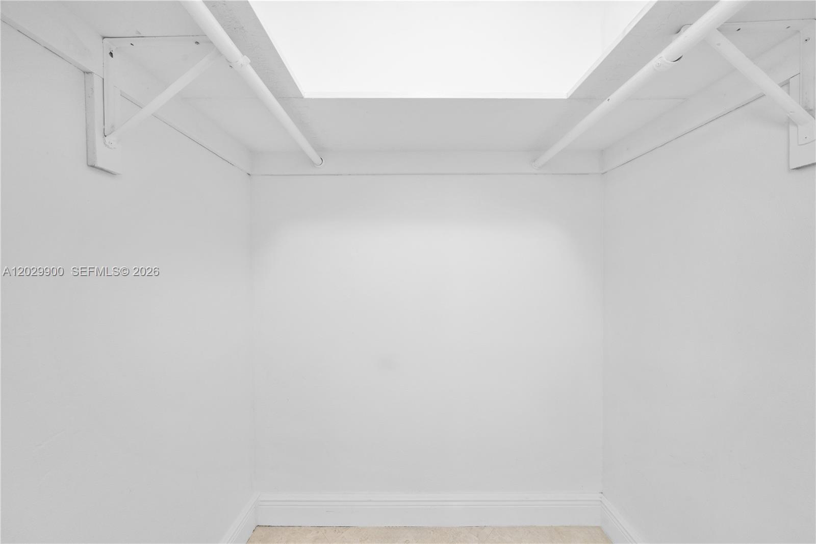 Photo of 3001 Ocean Dr  #1439, Hollywood, Florida, 33019 - 