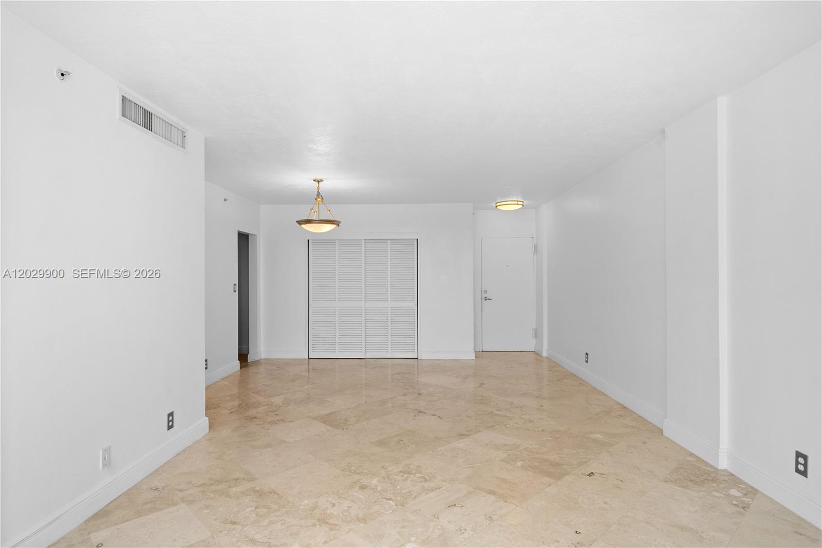 Photo of 3001 Ocean Dr  #1439, Hollywood, Florida, 33019 - 