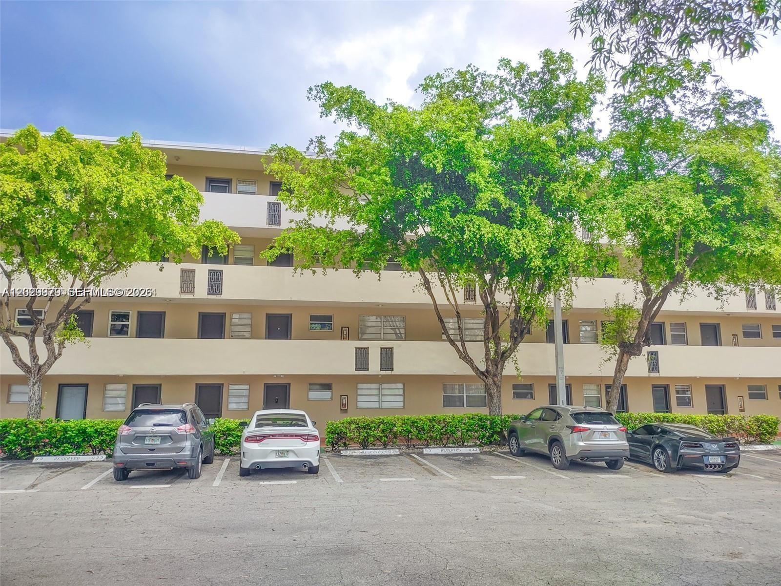 411-3 2 / 2 1315 sq. ft. $ 2026-06-03 0 Photo