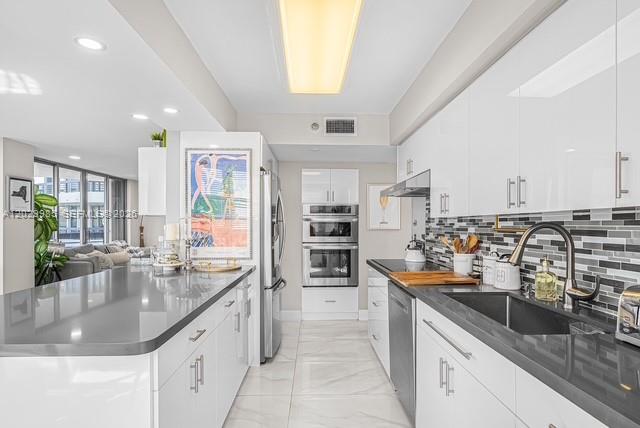 Photo of 3500 Mystic Pointe Dr  #604, Aventura, Florida, 33180 - 