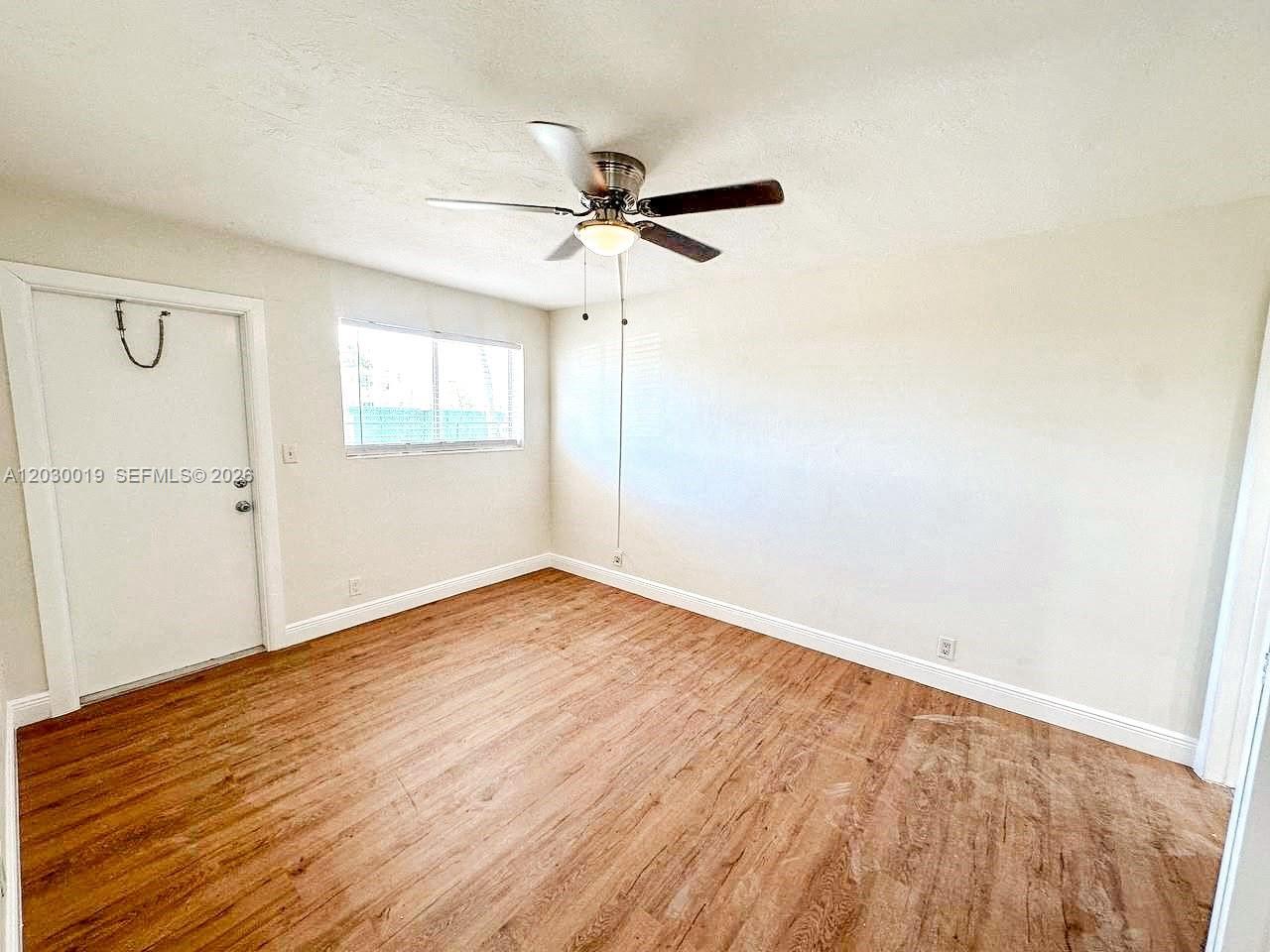 110 3 / 2 960 sq. ft. $ 2026-06-03 0 Photo