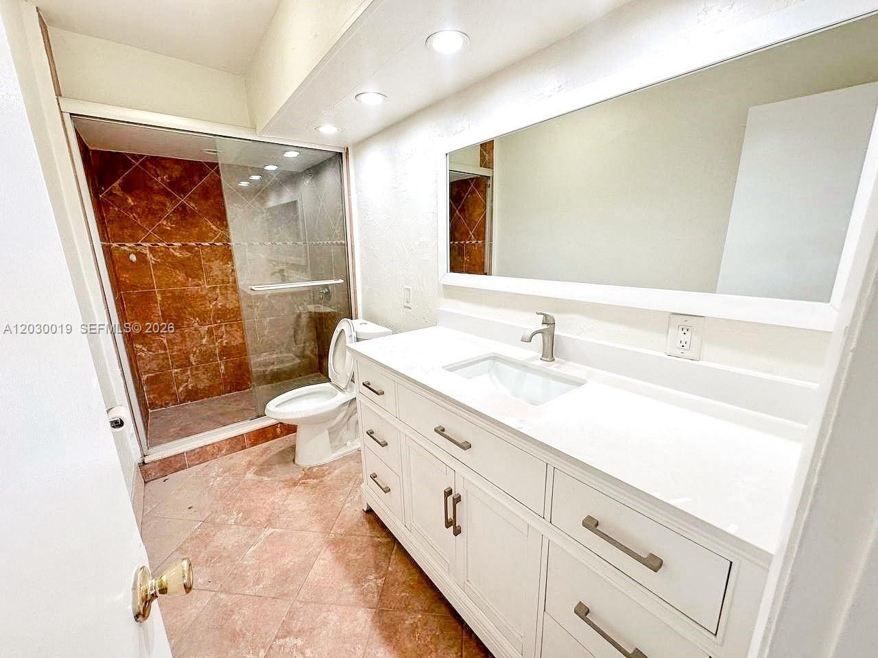 110 3 / 2 960 sq. ft. $ 2026-06-03 0 Photo