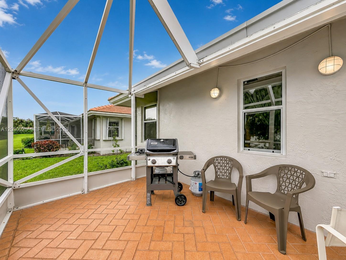 5591 3 / 2 1658 sq. ft. $ 2026-08-12 0 foto