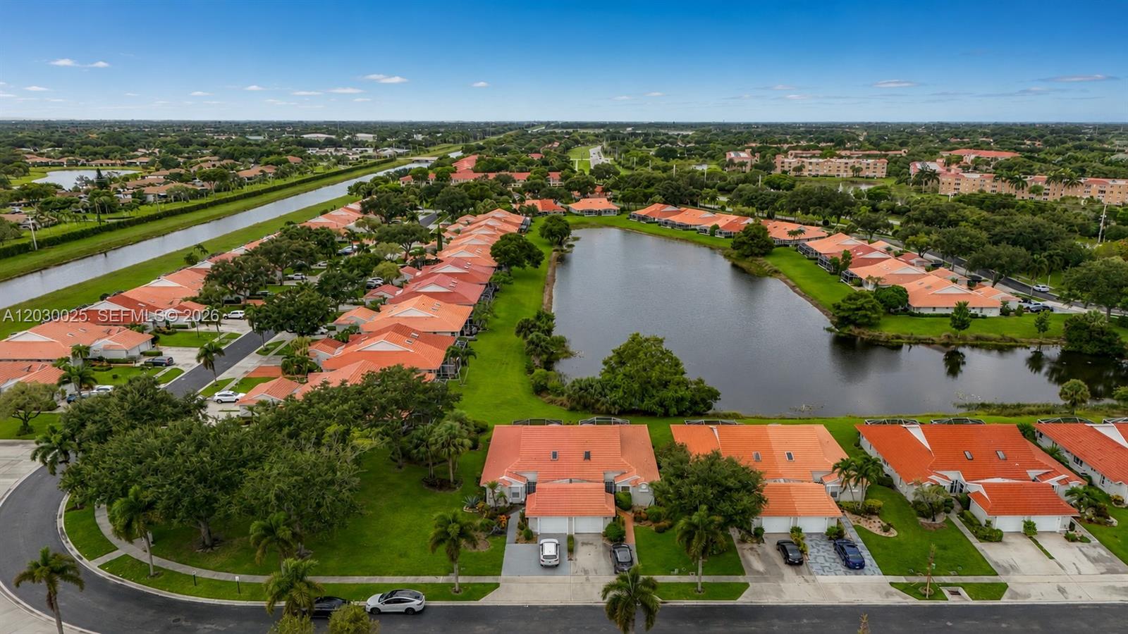 5591 3 / 2 1658 sq. ft. $ 2026-08-12 0 foto
