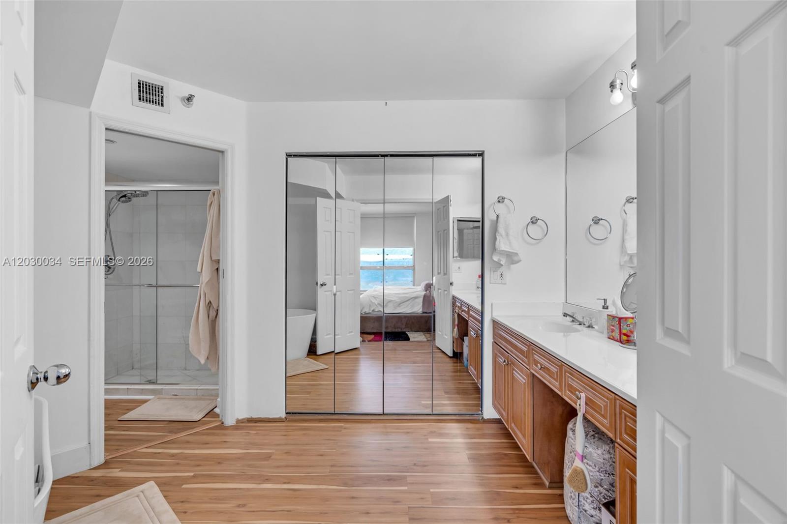 Photo of 3500 Mystic Pointe Dr  #1205, Aventura, Florida, 33180 - 