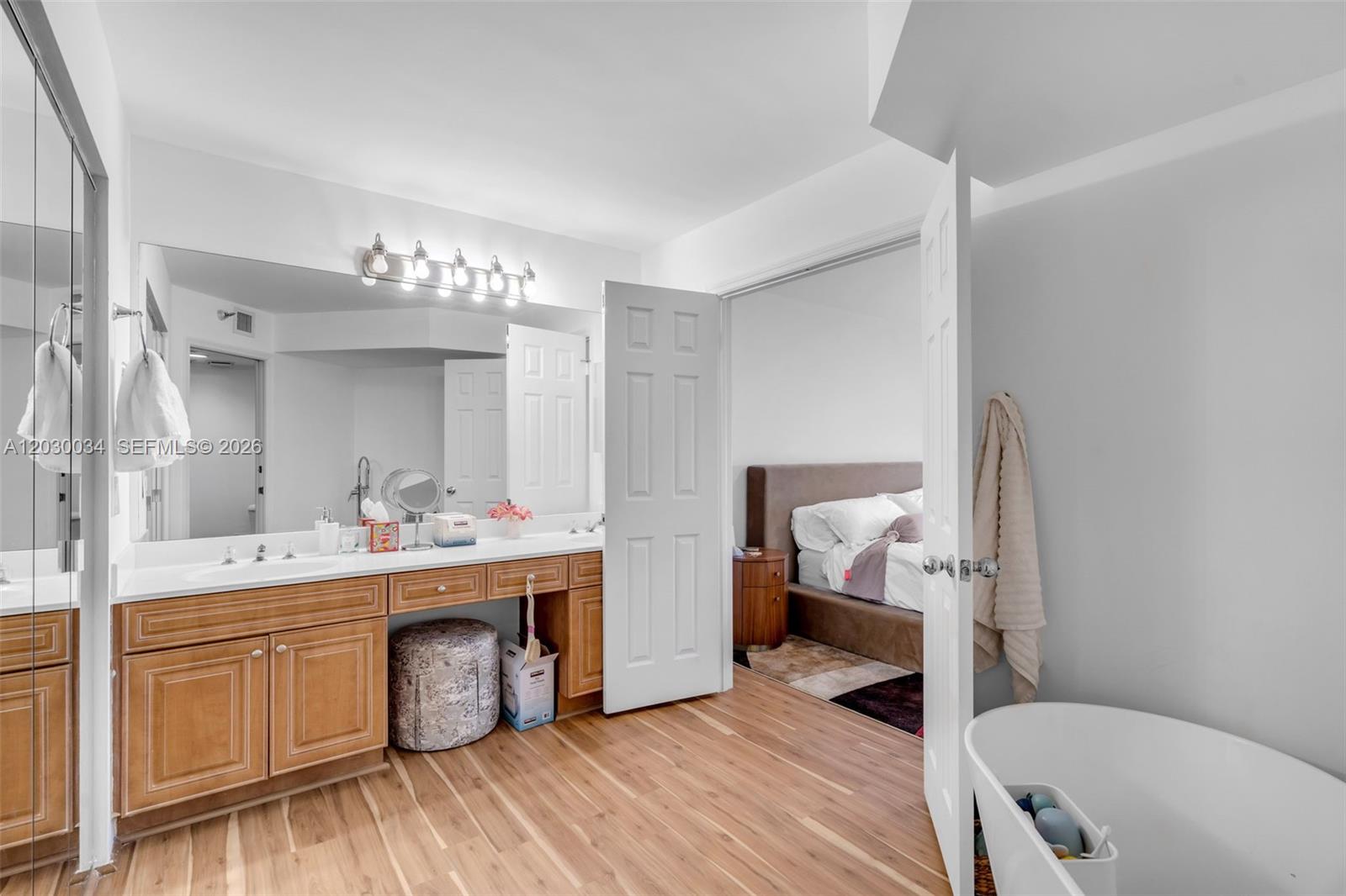 Photo of 3500 Mystic Pointe Dr  #1205, Aventura, Florida, 33180 - 