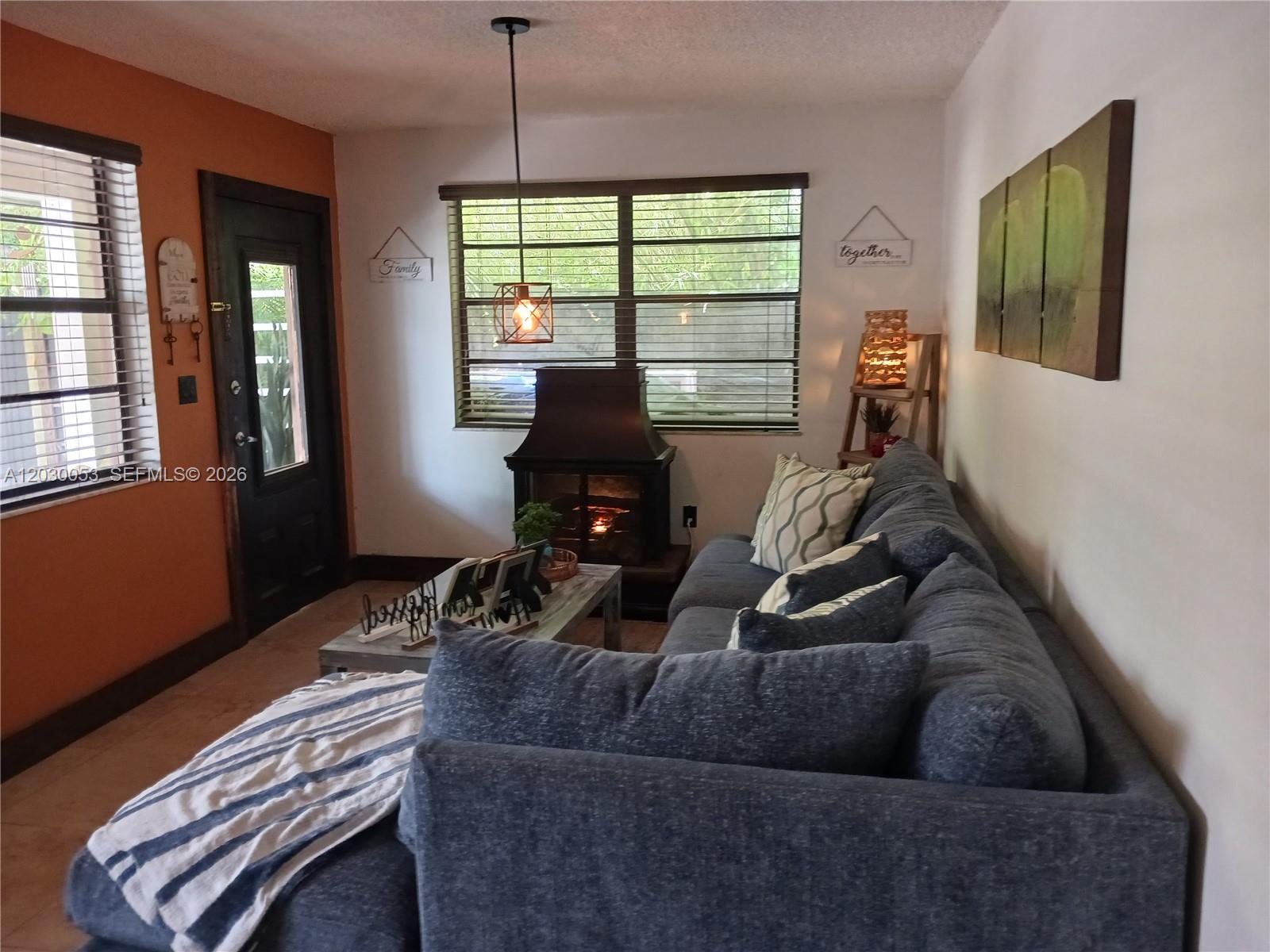 Ver detalles / 2942 sq. ft. $ 2026-06-03 0 foto