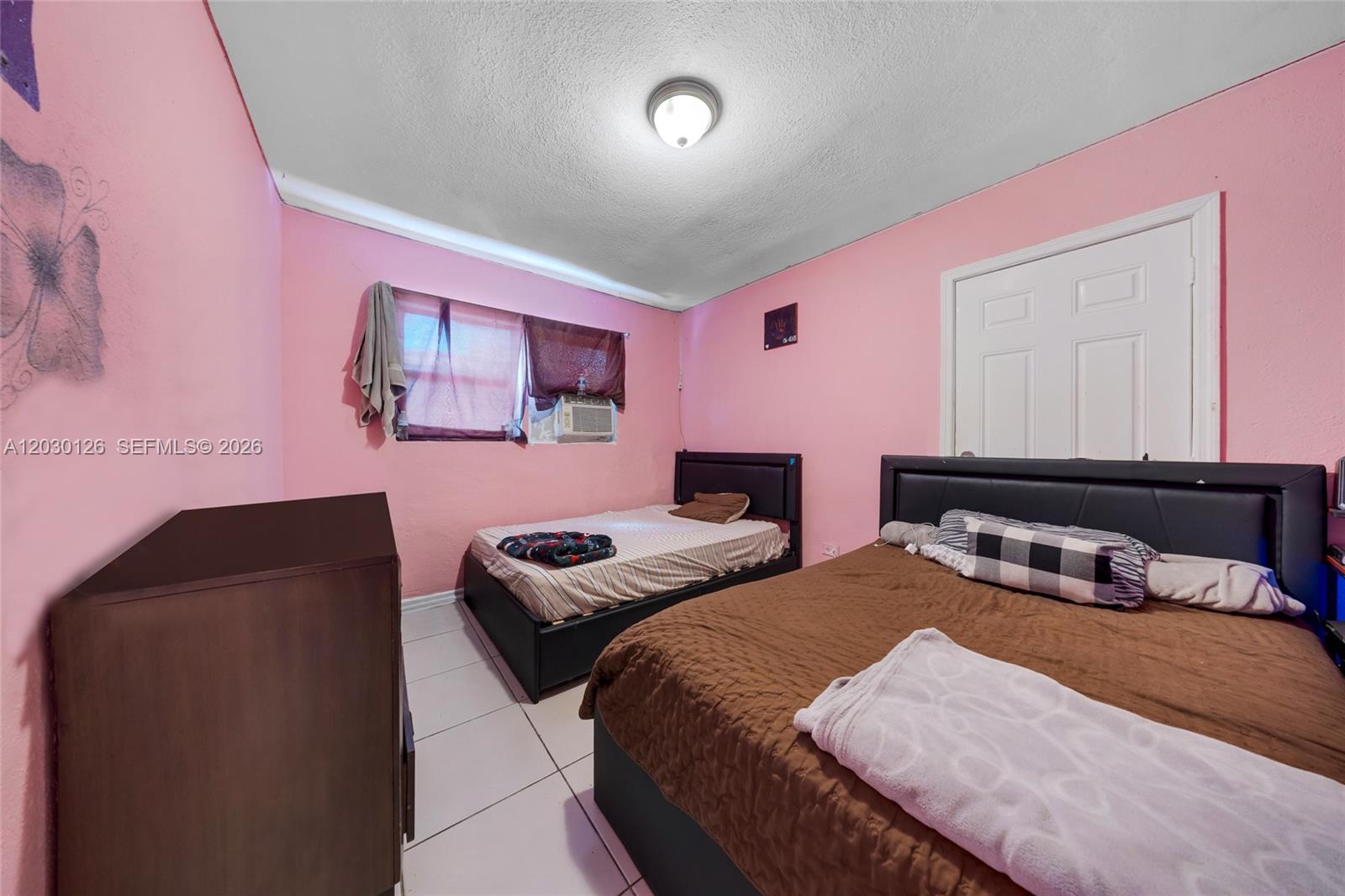 See details / sq. ft. $ 2026-06-03 0 Photo