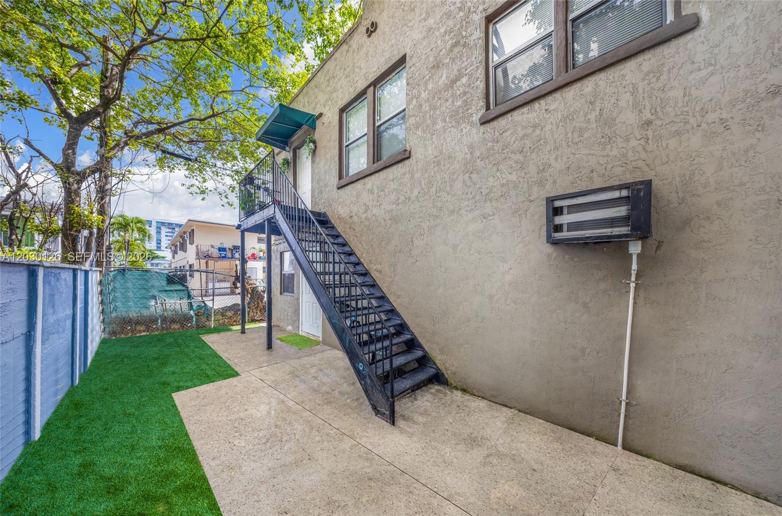 See details / sq. ft. $ 2026-06-03 0 Photo