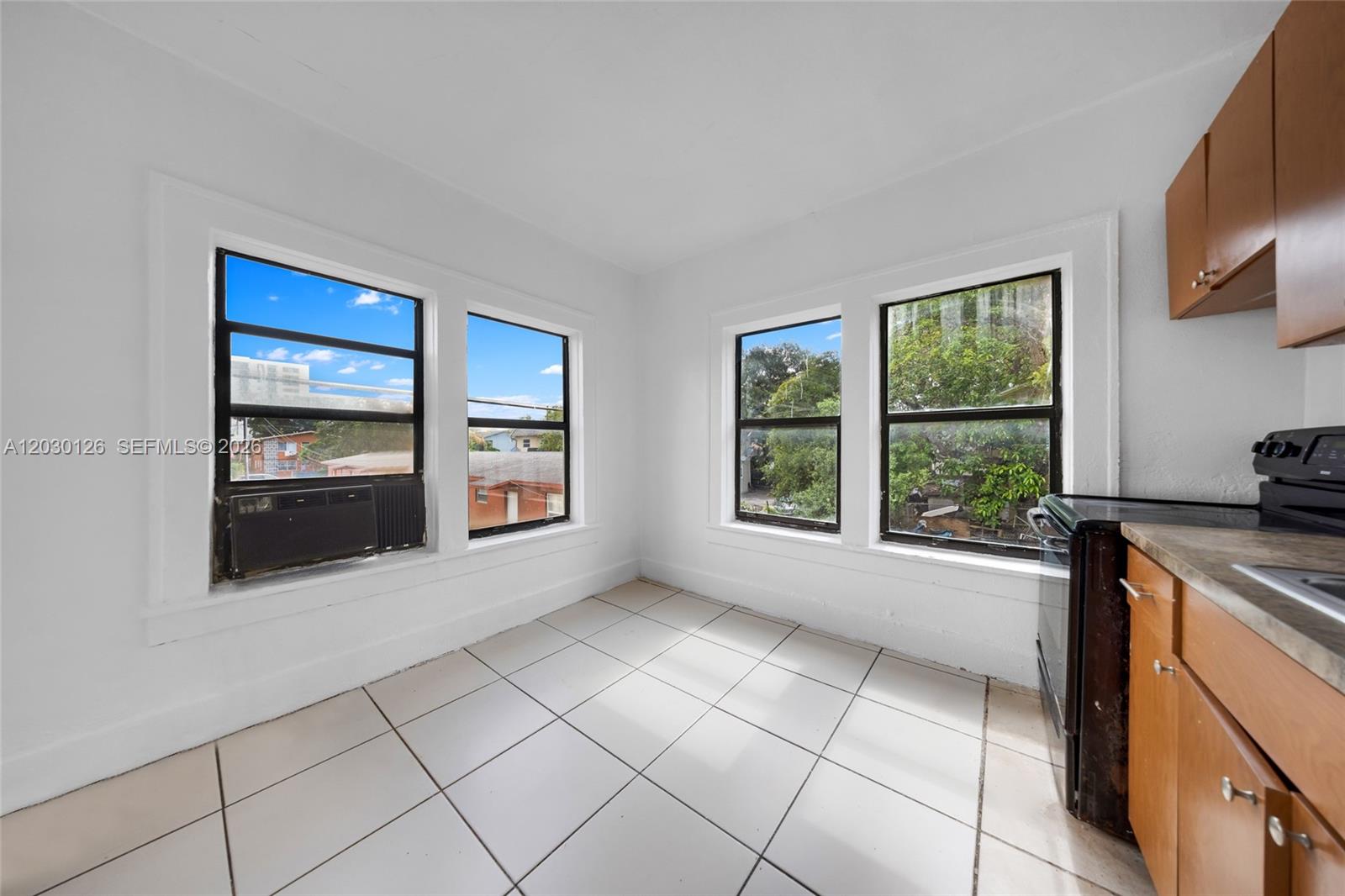 See details / sq. ft. $ 2026-06-03 0 Photo