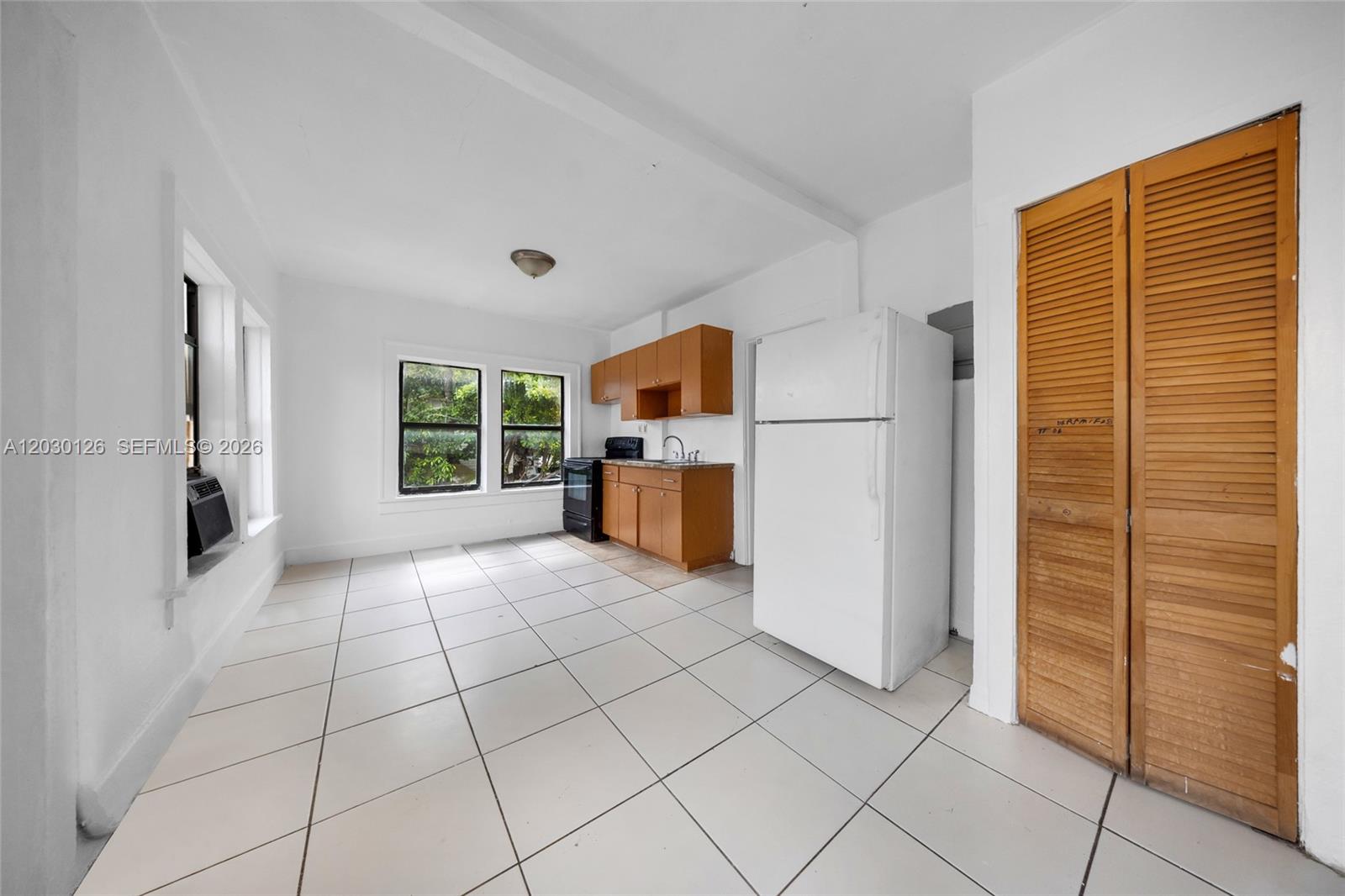 See details / sq. ft. $ 2026-06-03 0 Photo