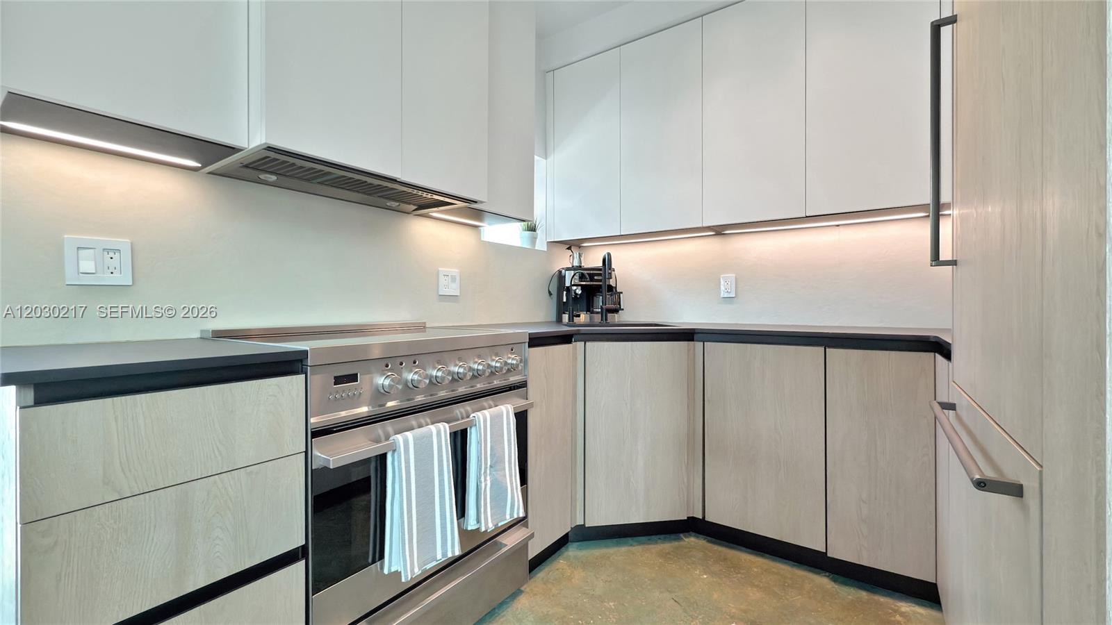 See details / 2809 sq. ft. $ 2026-06-03 0 Photo