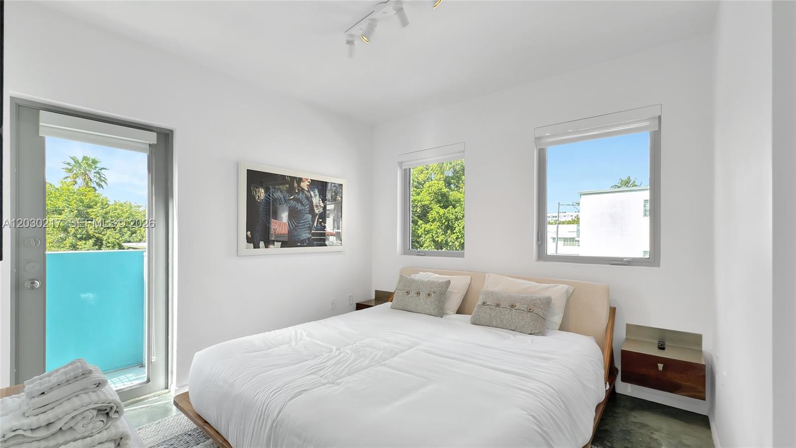 See details / 2809 sq. ft. $ 2026-06-03 0 Photo
