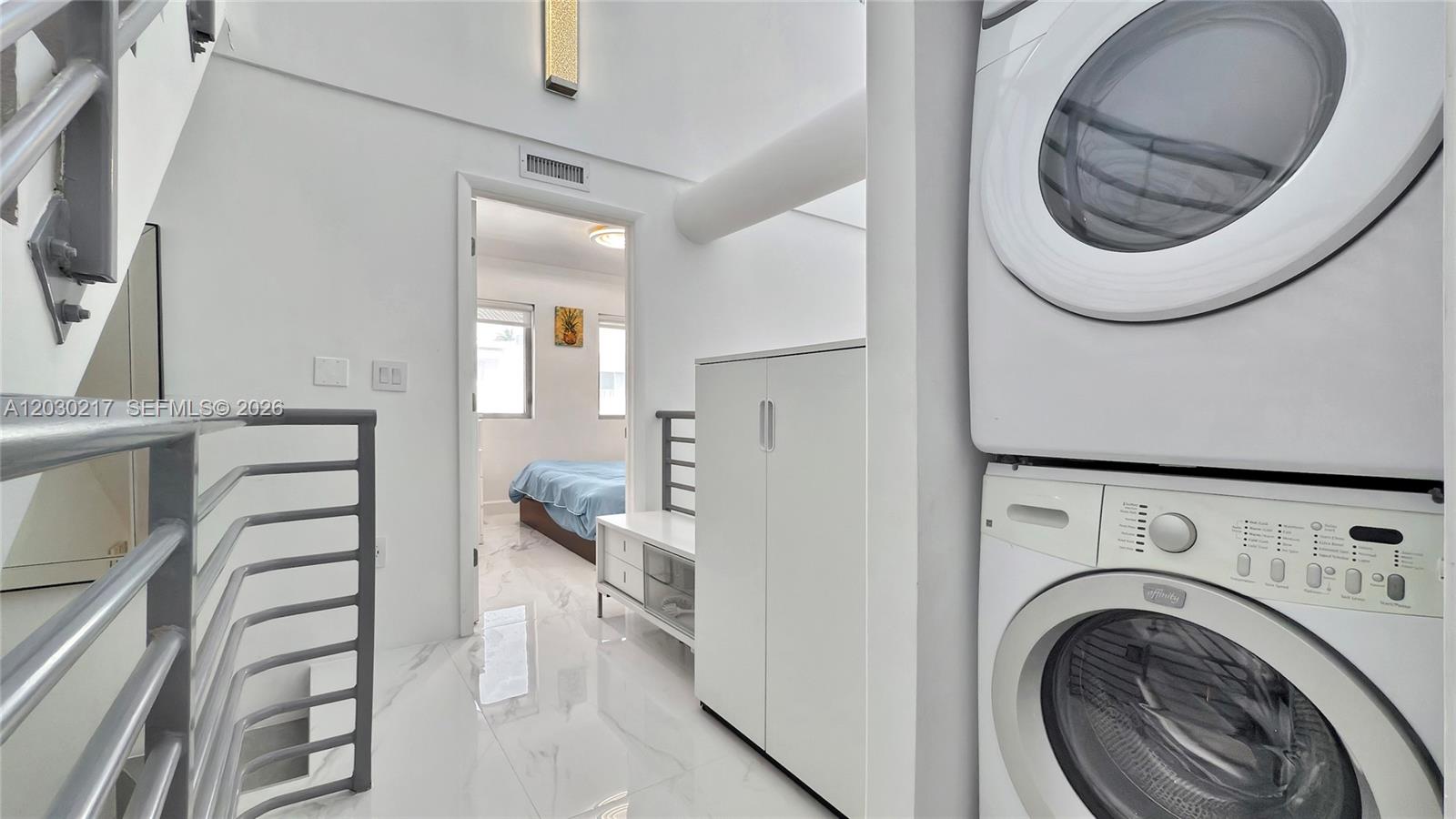See details / 2809 sq. ft. $ 2026-06-03 0 Photo