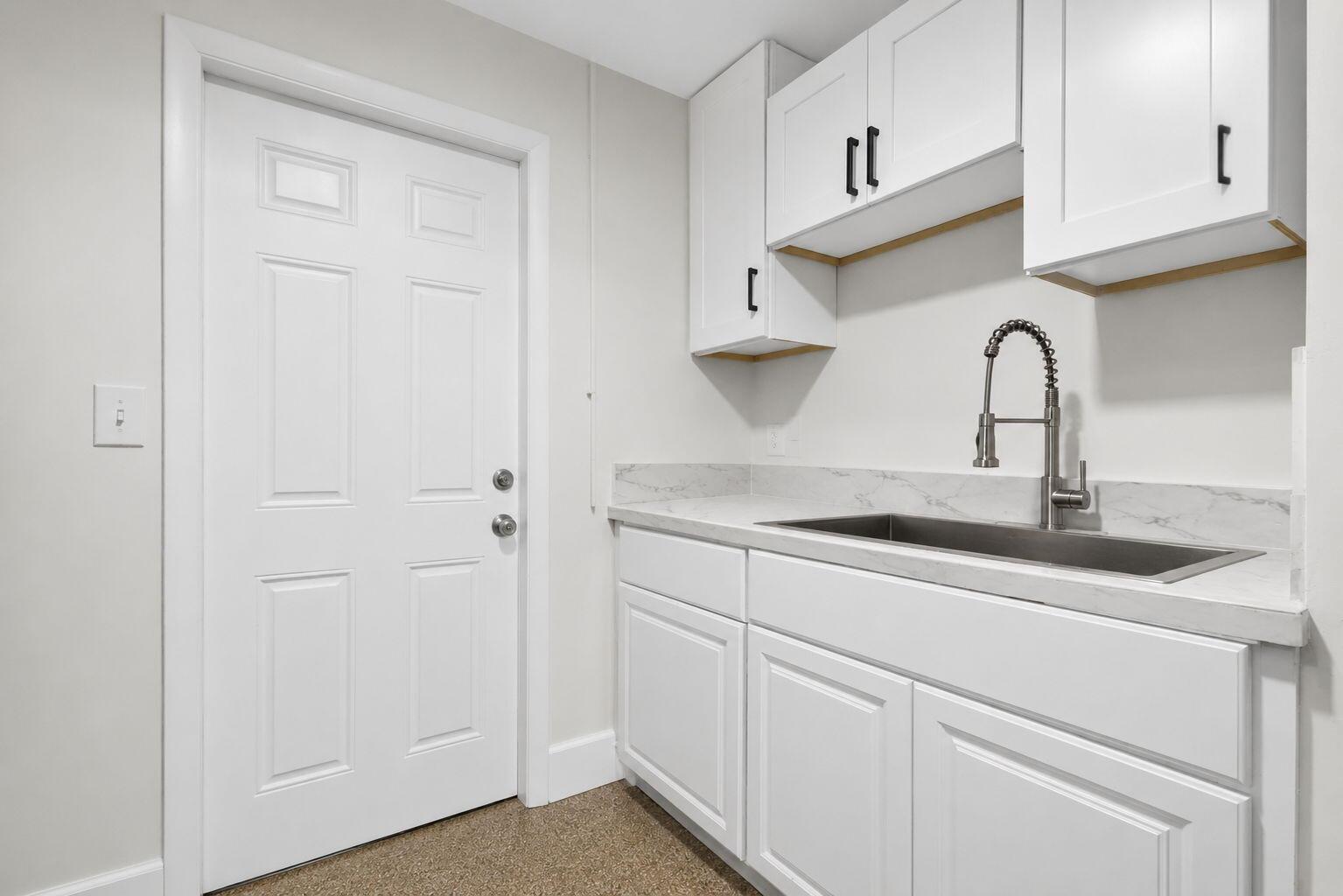   / 0 1222 sq. ft. $ 2026-06-20 0 foto