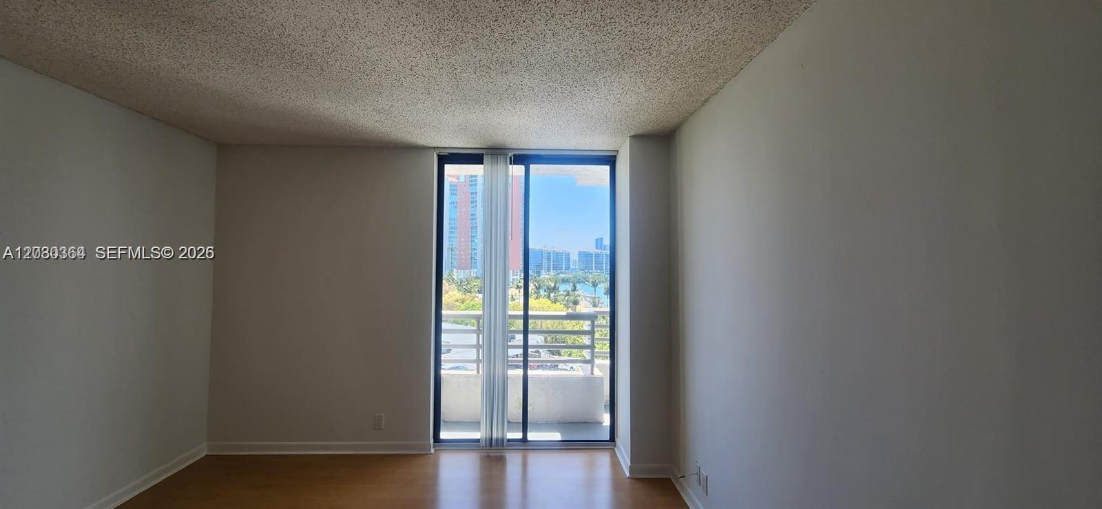 Photo of 3300 191st St  #818, Aventura, Florida, 33180 - 