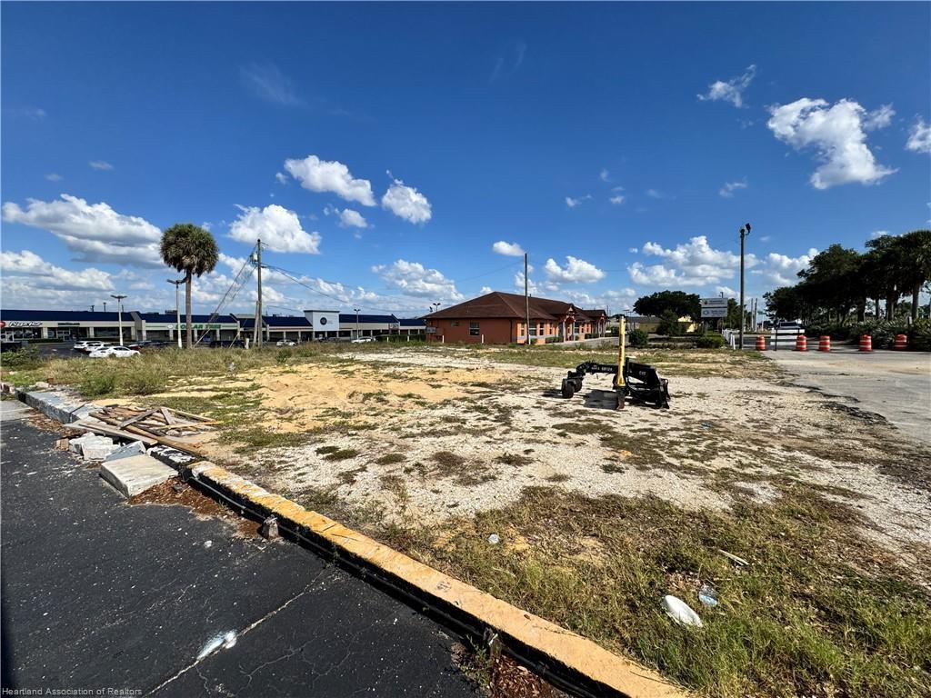   / 0  sq. ft. $ 2026-06-19 0 foto