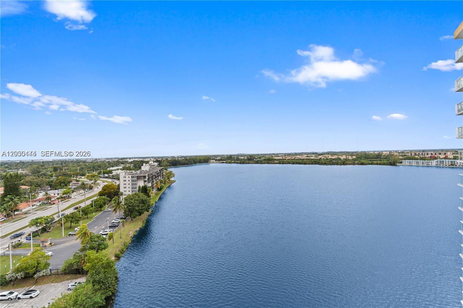See details 702W 1 / 2 861 sq. ft. $ 2026-06-03 0 Photo