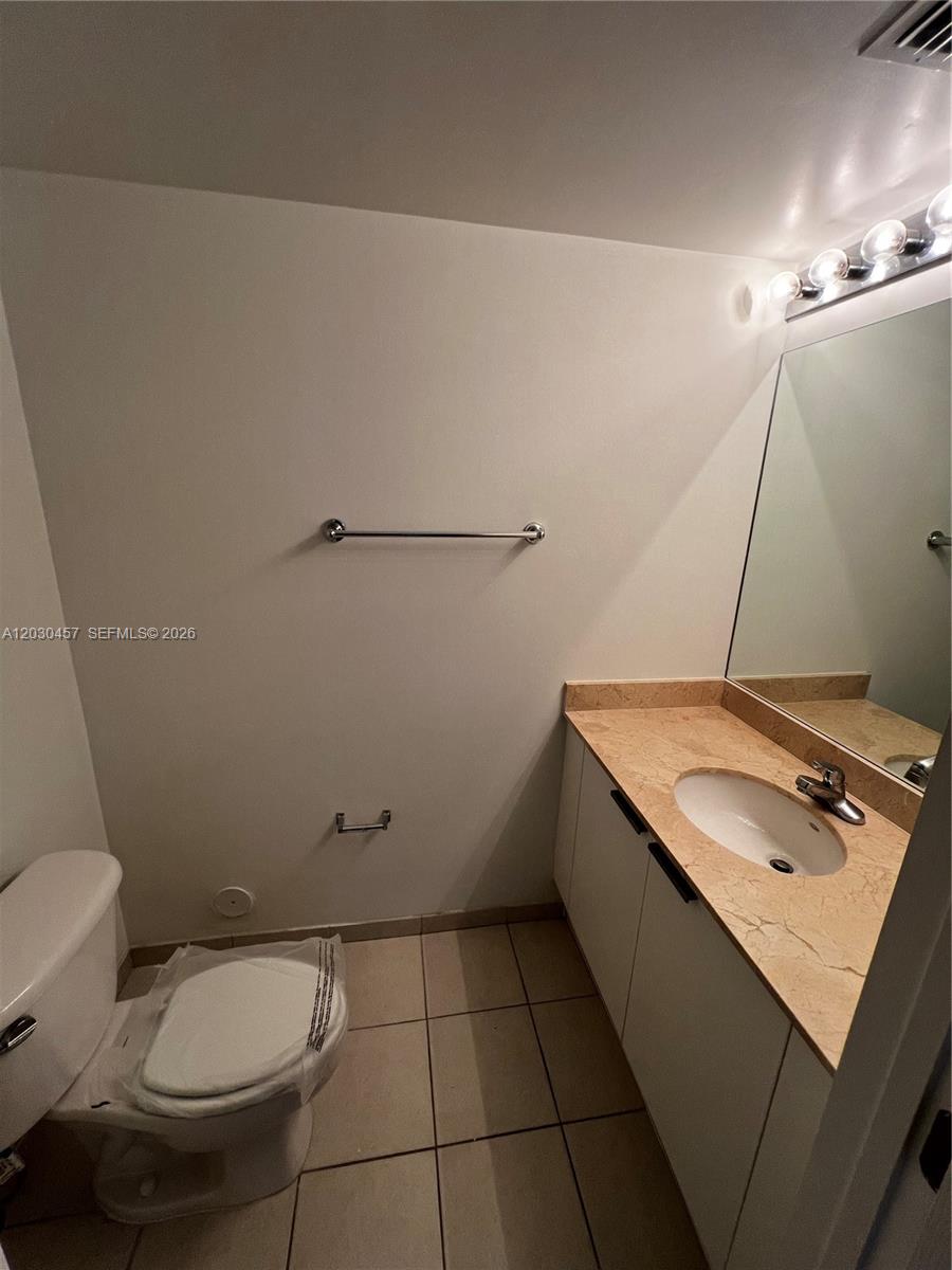 Photo of 140 Dixie Hwy  #716, Hollywood, Florida, 33020 - 