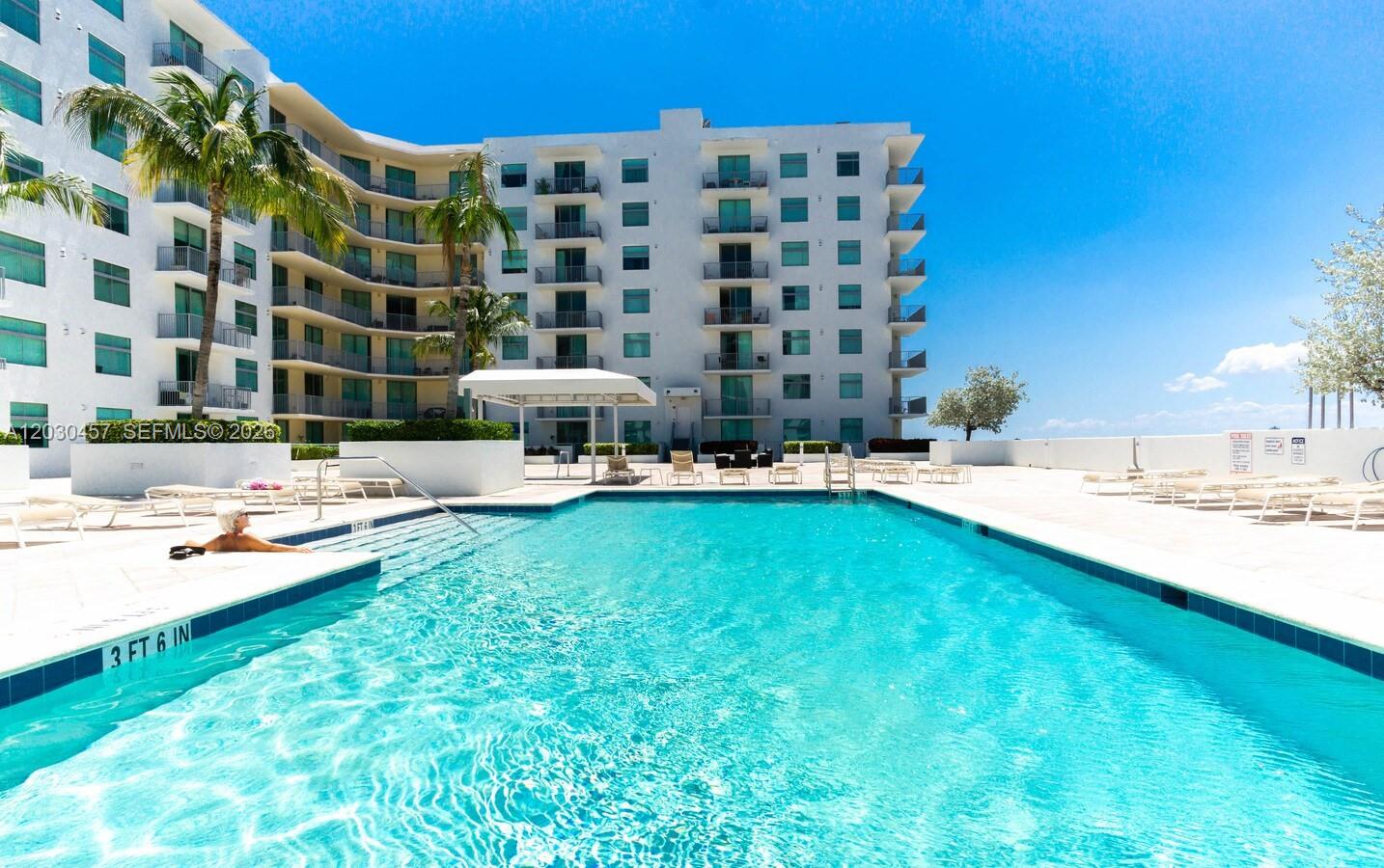 Photo of 140 Dixie Hwy  #716, Hollywood, Florida, 33020 - 