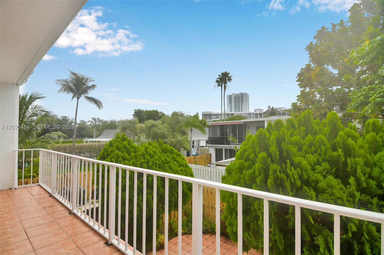 Photo of 812 26th Ave (812), Hallandale Beach, Florida, 33009 -