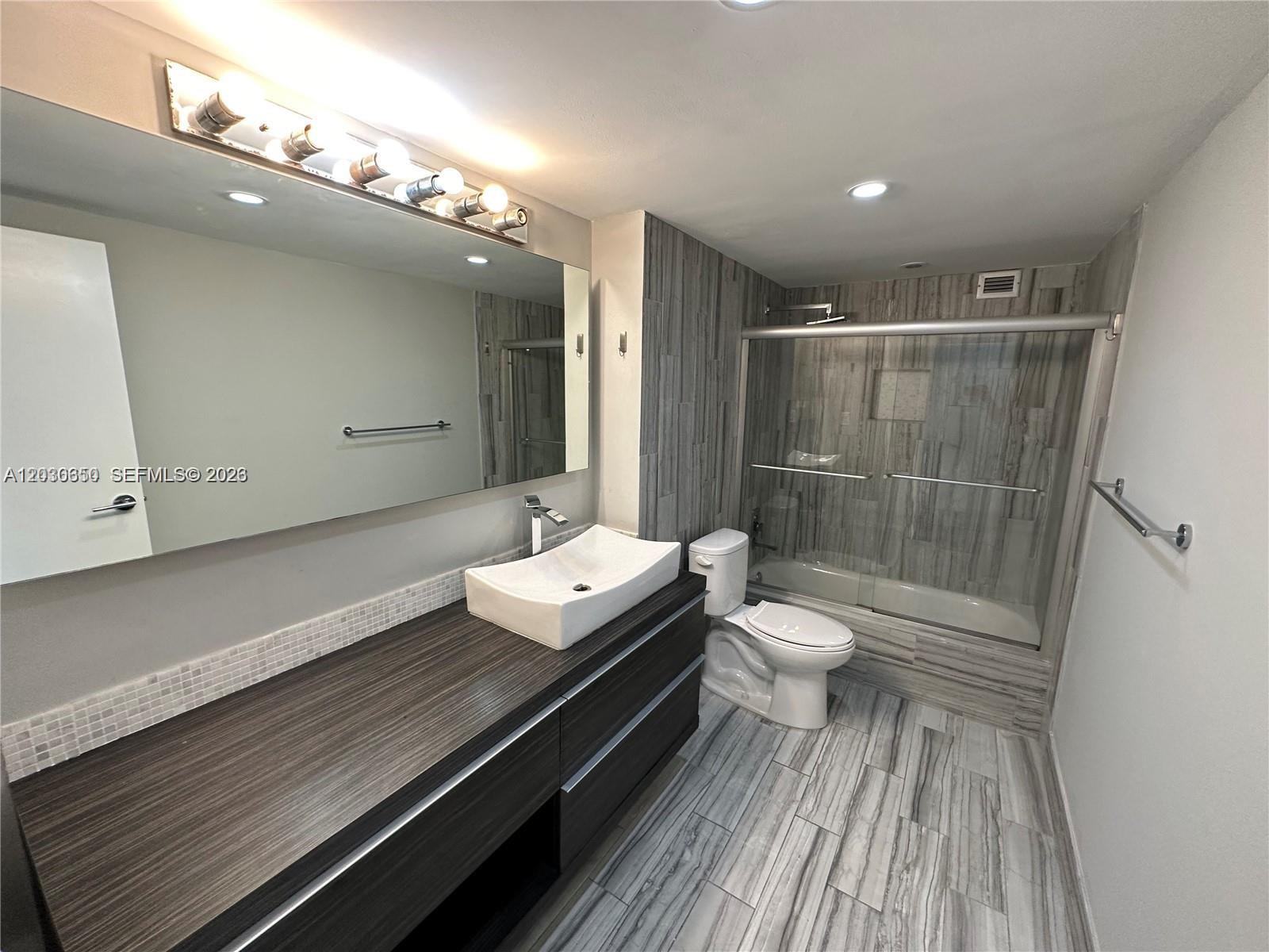 Photo of 600 Three Islands Blvd #705, Hallandale Beach, Florida, 33009 -
