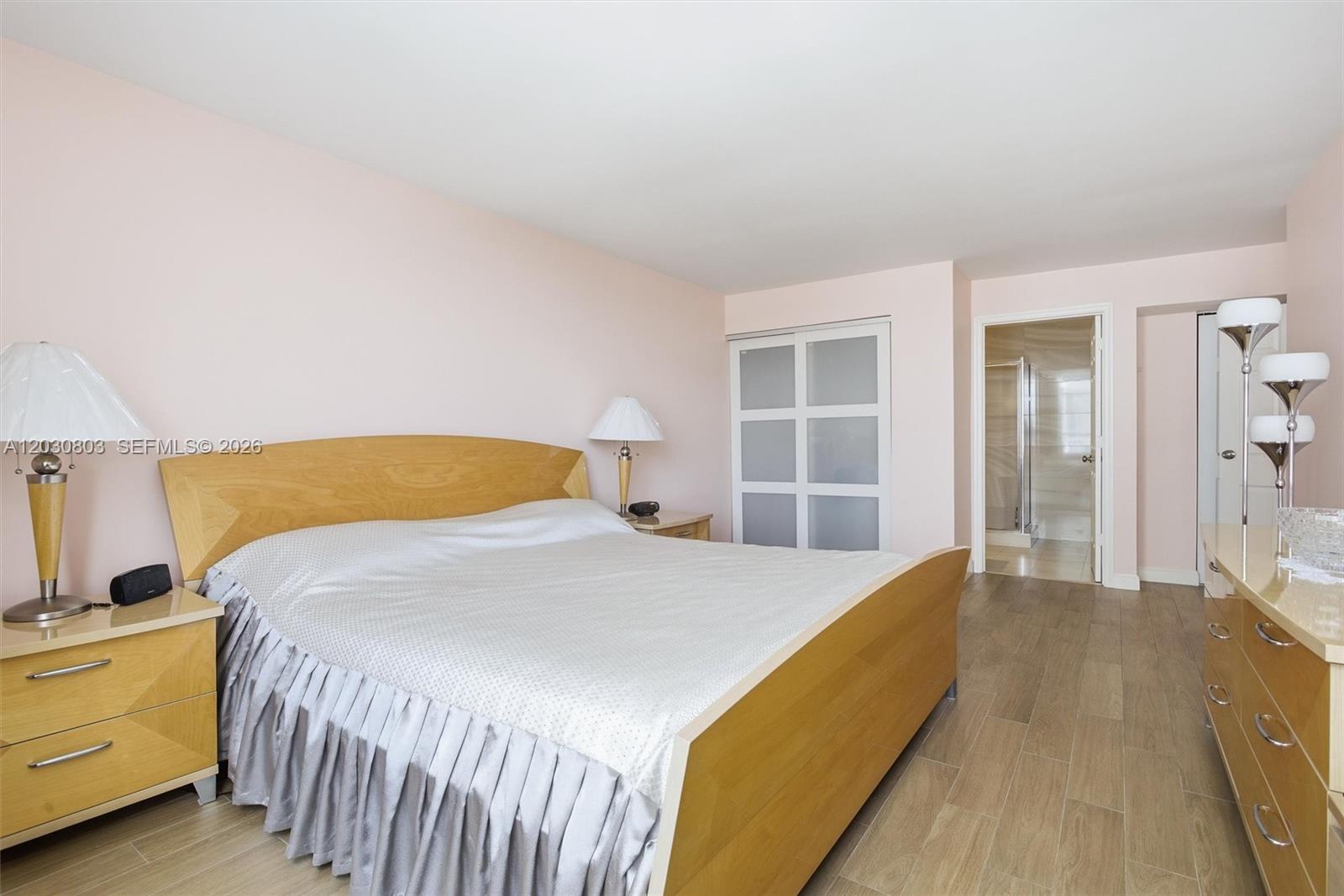 See details 901 2 / 2 1488 sq. ft. $ 2026-06-04 0 Photo